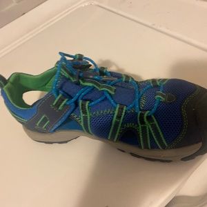 Boys youth manatee teva